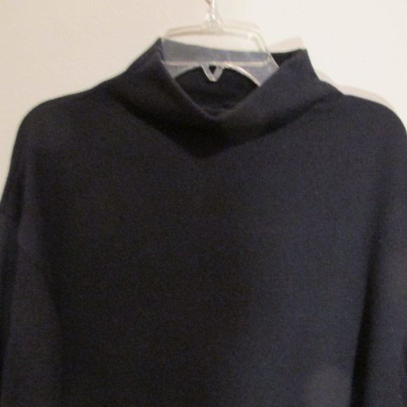 Uniqlo Dark Blue Knit Shift Dress, Size XS - Picture 2 of 5